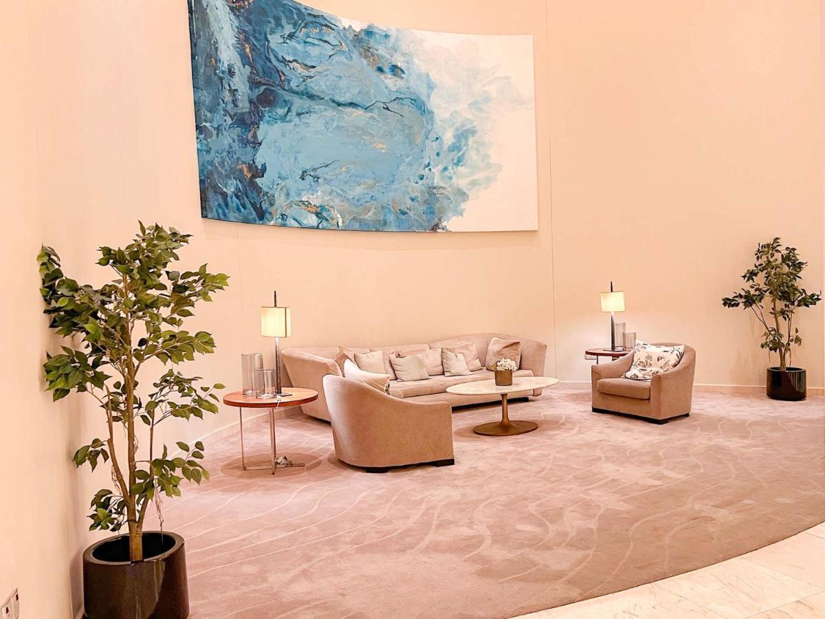 Appartamento Cosmos Living Downtown Dubai Esterno foto
