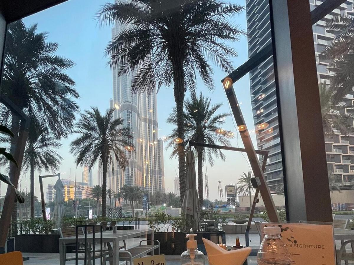 Appartamento Cosmos Living Downtown Dubai Esterno foto