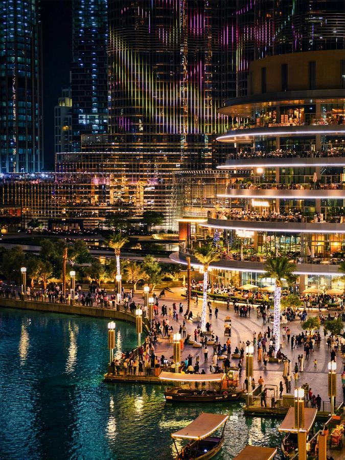 Appartamento Cosmos Living Downtown Dubai Esterno foto